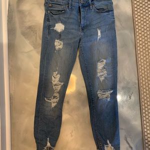 Express 4S Petite distressed jeggings/jeans